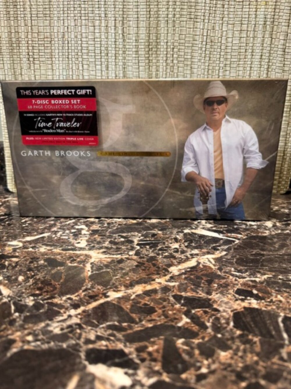 Garth Brooks 7‑Disc Ultimate Collection CD Set – Sealed & Ready to Play